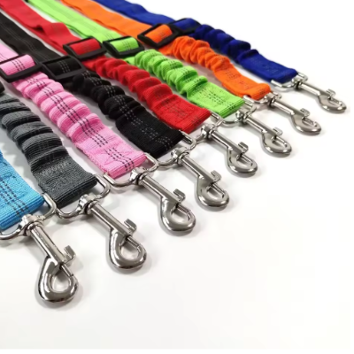 ceinture de securite pour chien disponible plusieurs couleurs
