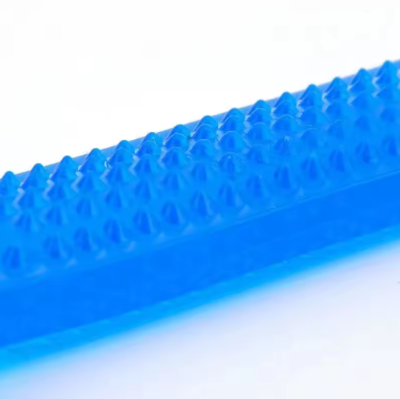 texture picots massage jouet chien indestructible bleu